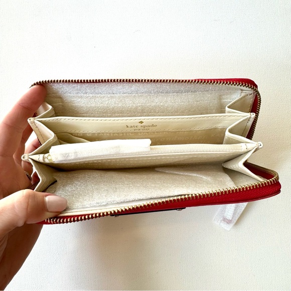 NWT || Kate Spade Wallet - Picture 3 of 4